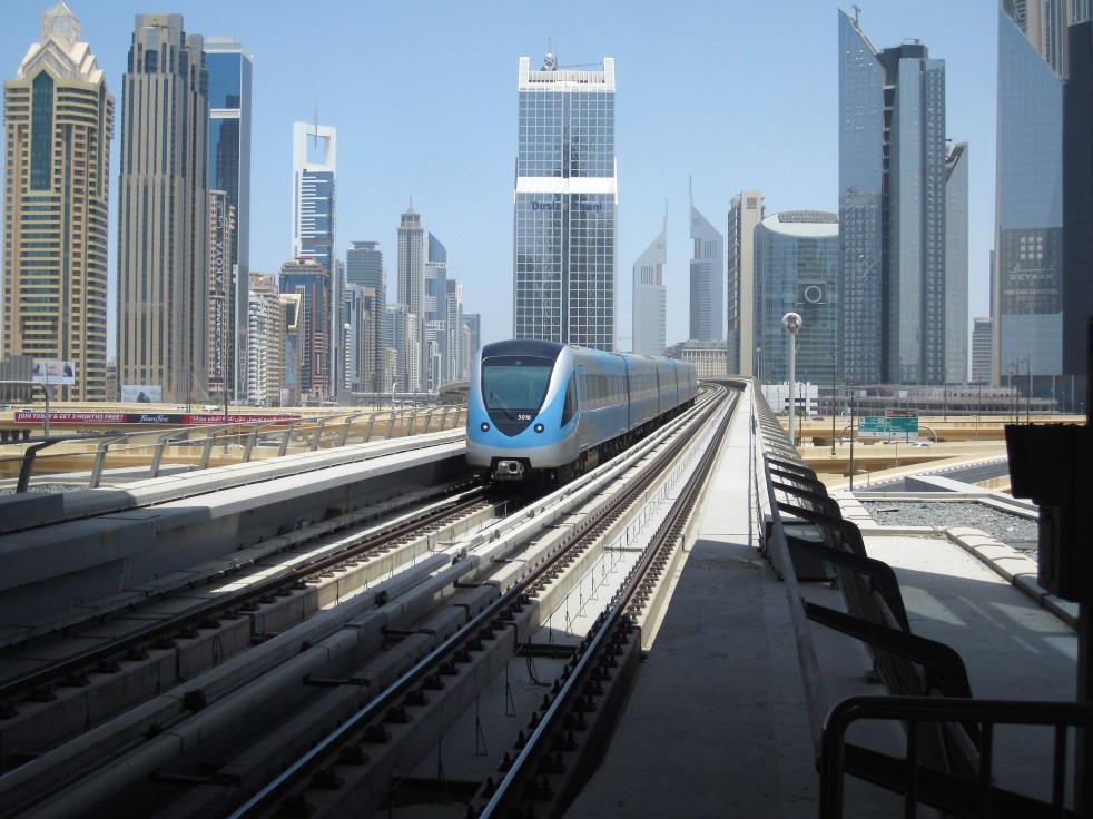Dubai Metro pic